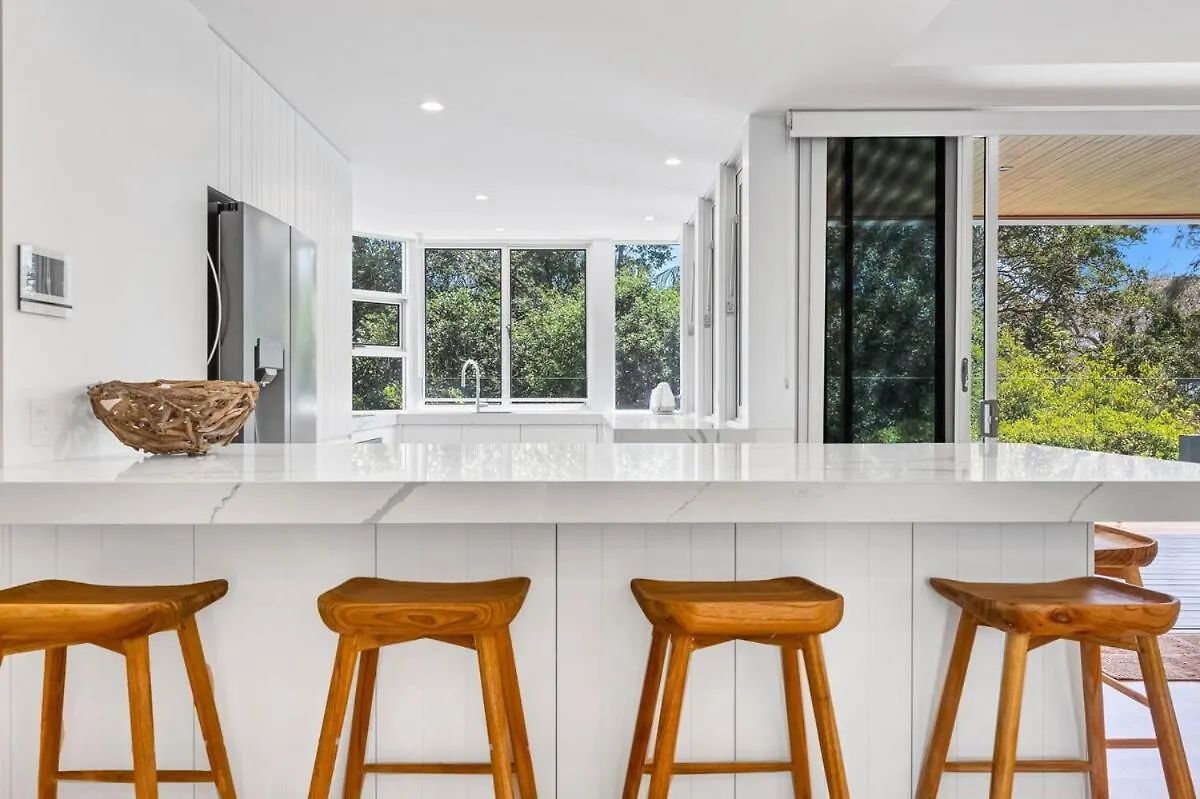 Beach01- Mooloolaba Beachfront Apartment With Private Pool Australia